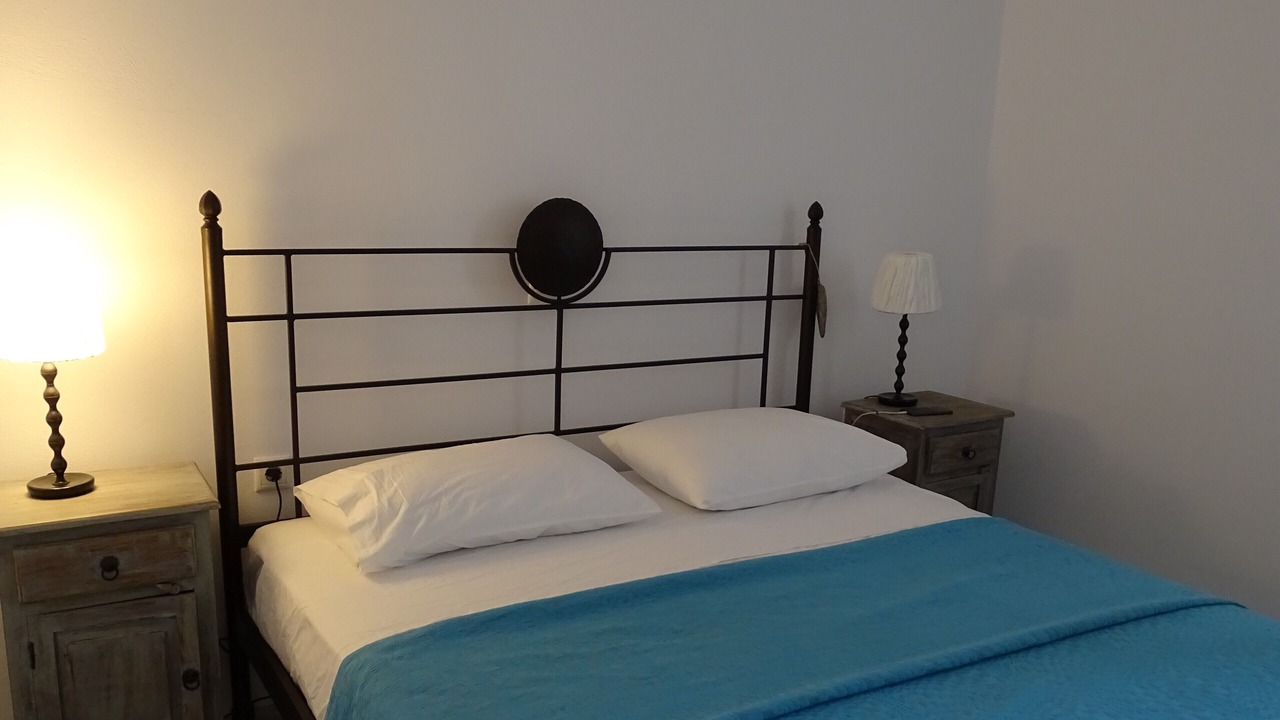Photo of Bedroom in Mandrakia