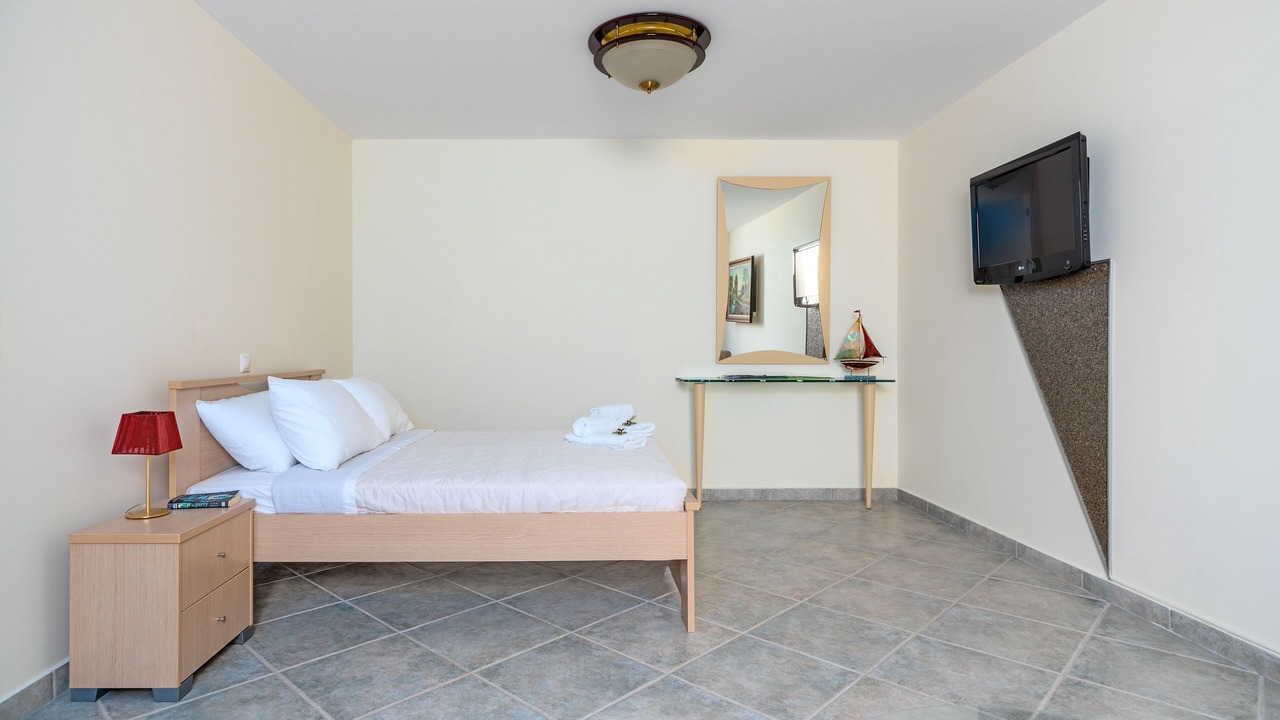 Photo of Bedroom in Agios Emilianos