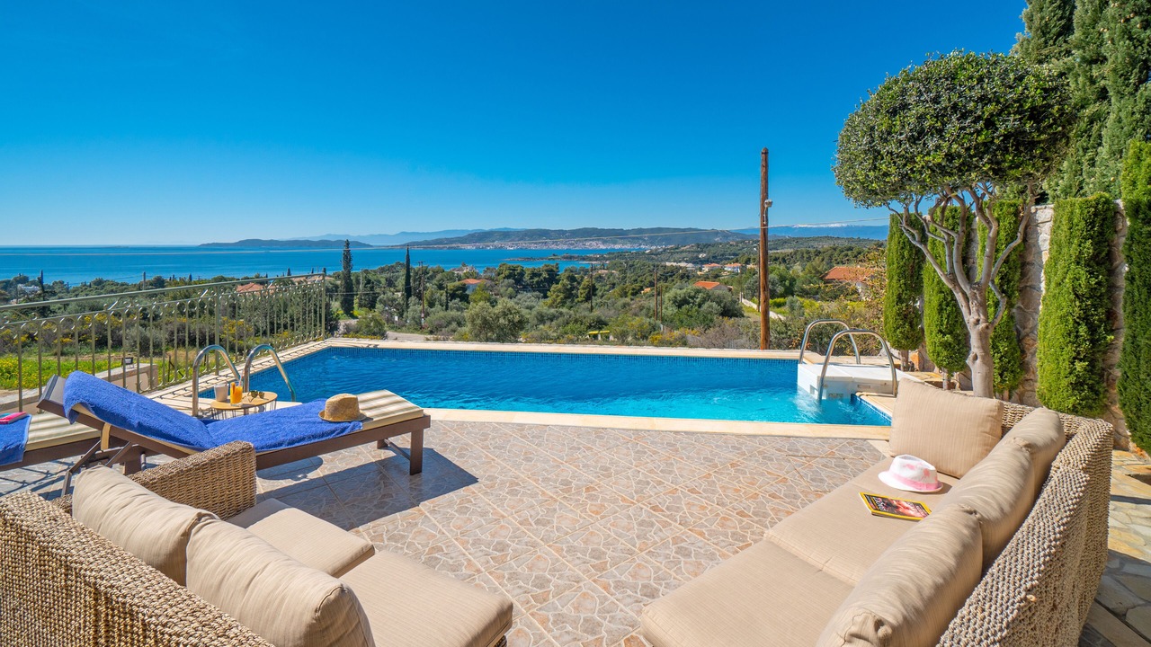 Photo of Outdoor in Agios Emilianos