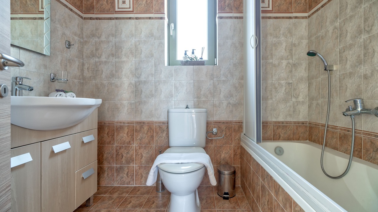 Photo of Bathroom in Agios Emilianos