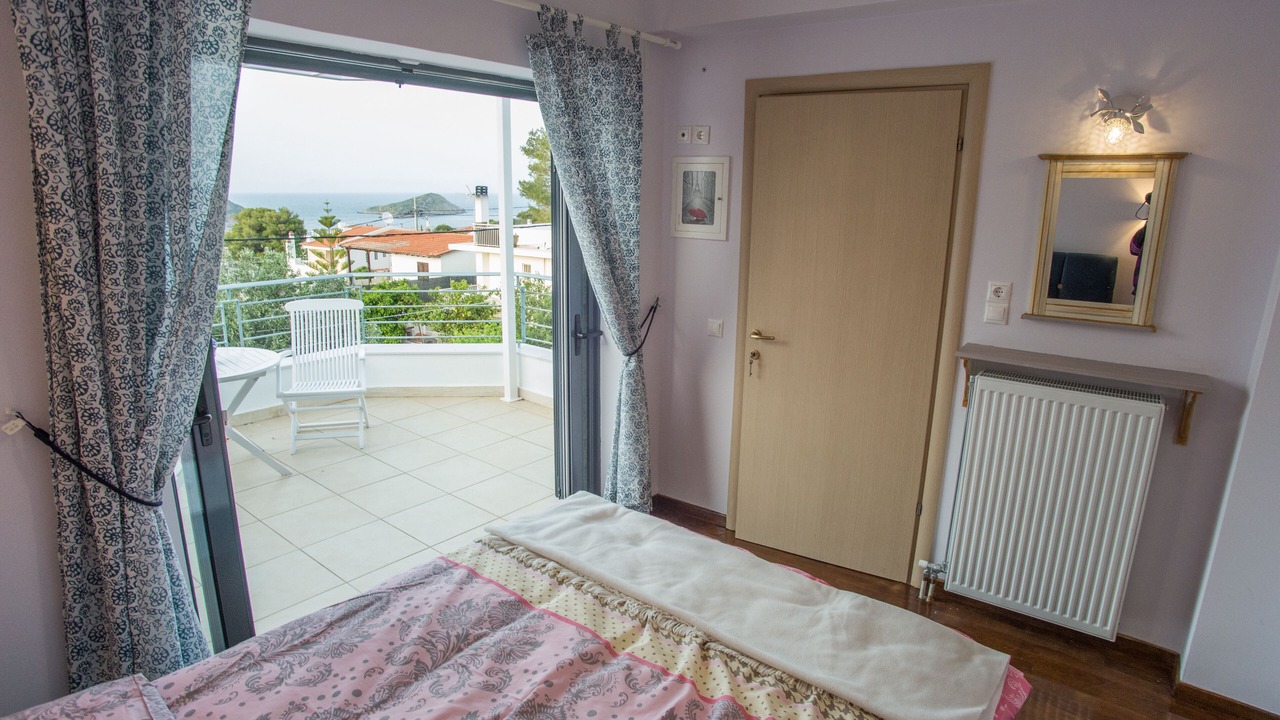 Photo of Bedroom in Ormos Agiou Ioannou