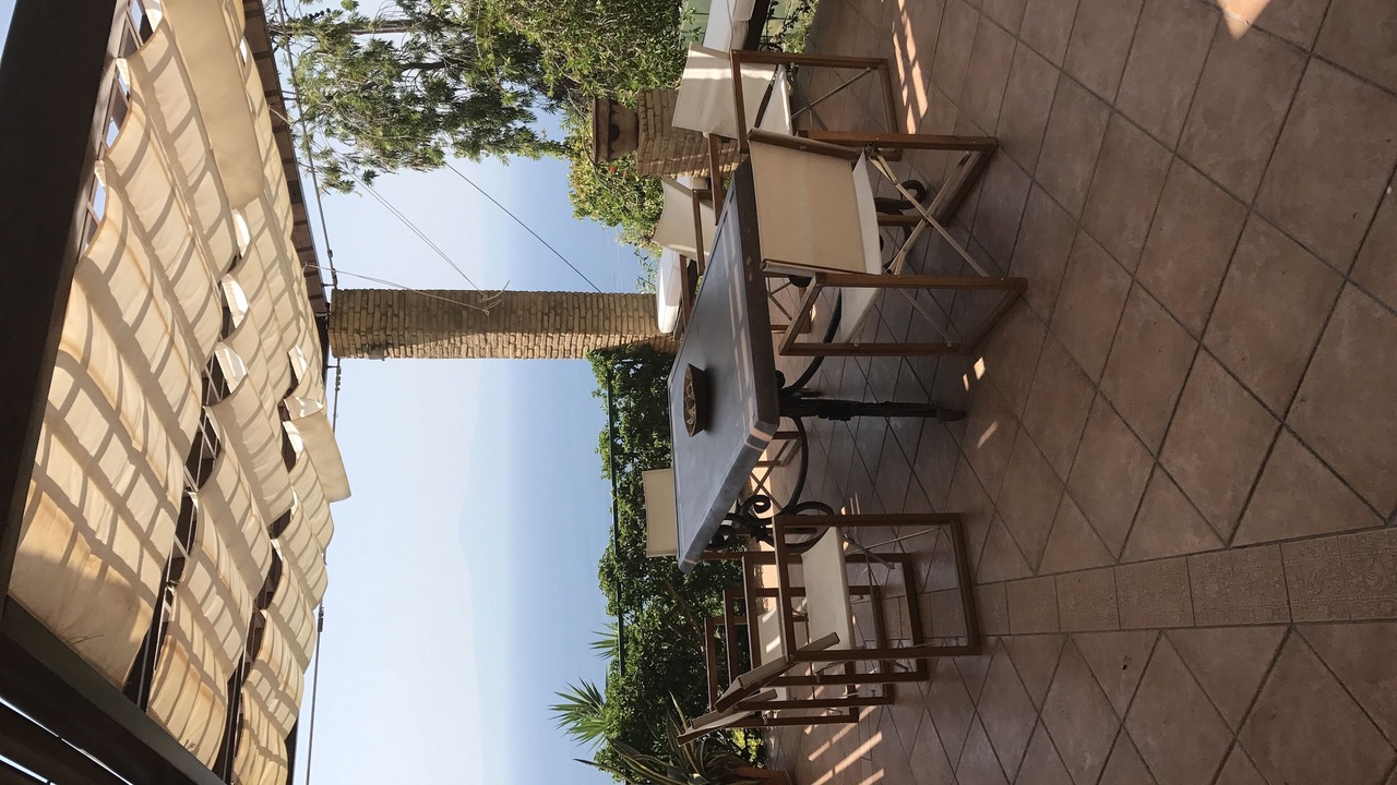Photo of Outdoor in Diasella