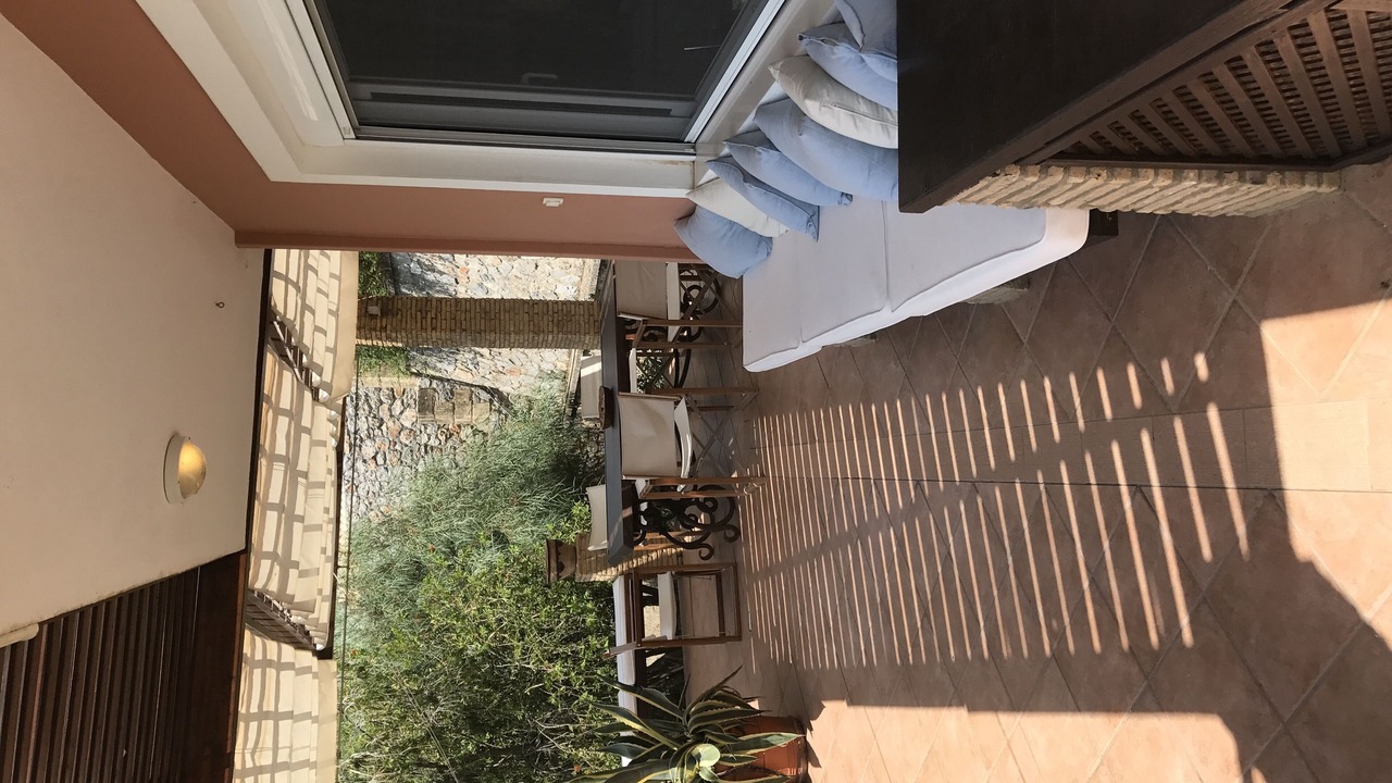 Photo of Outdoor in Diasella