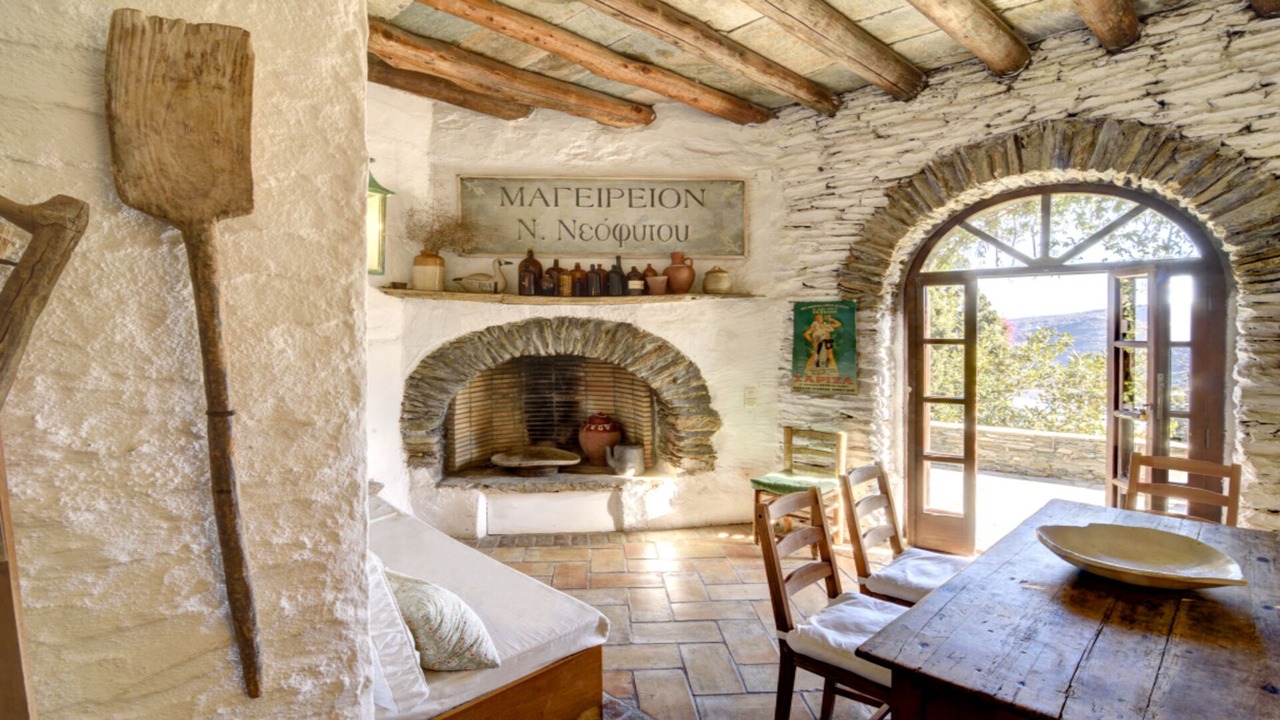 Photo of Livingroom in Andros Town