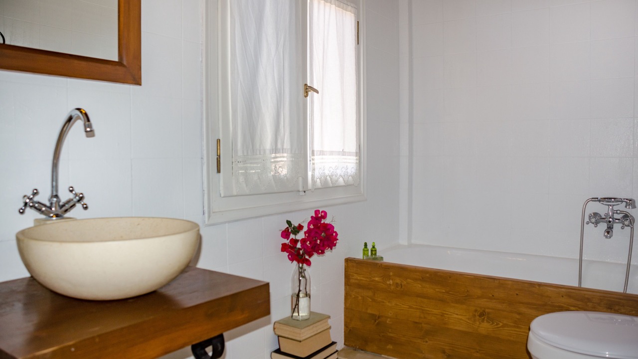 Photo of Bathroom in Zakynthos Town