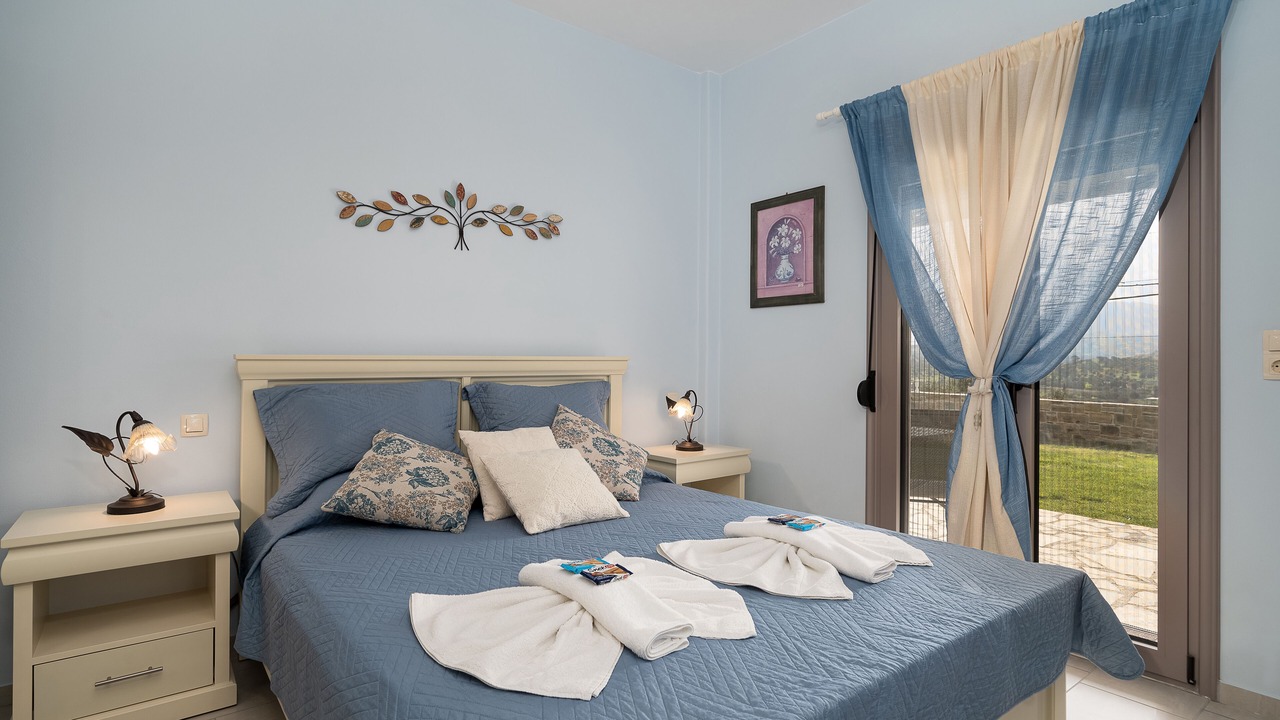 Photo of Bedroom in Pitsidia
