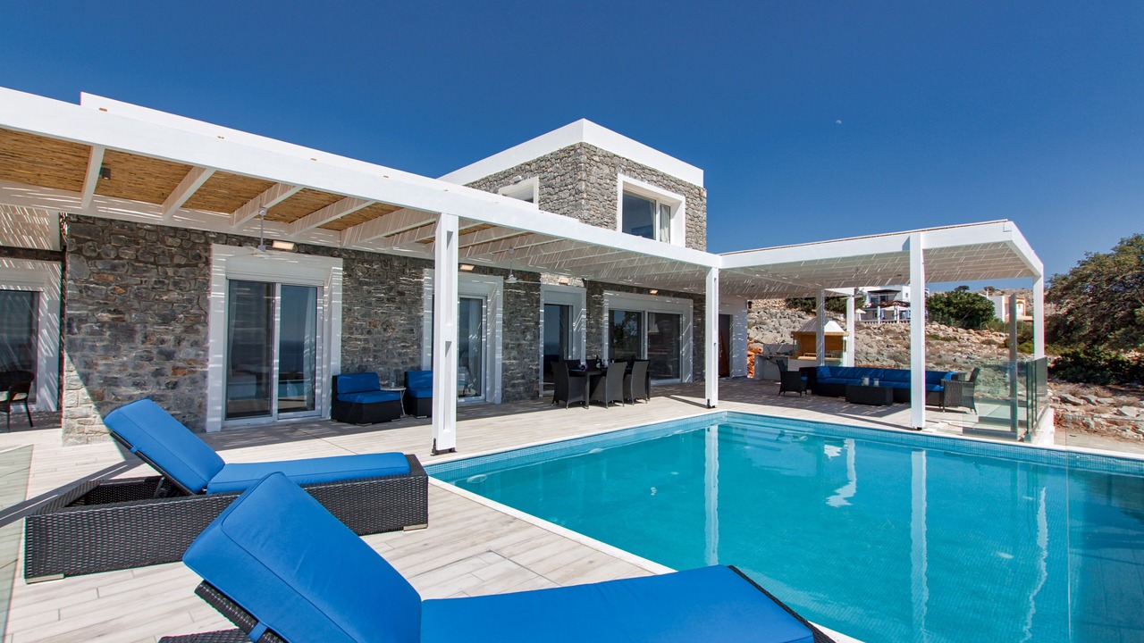 Photo of Others in Pefkos