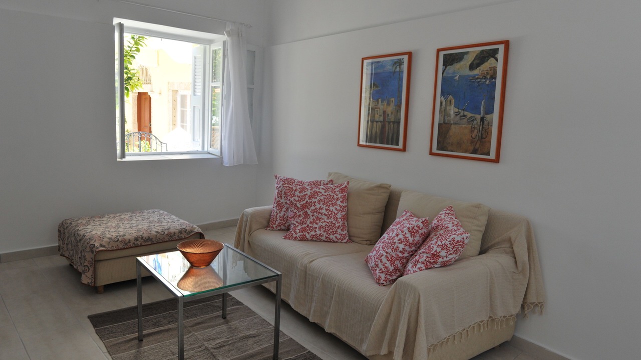 Photo of Livingroom in Pothia