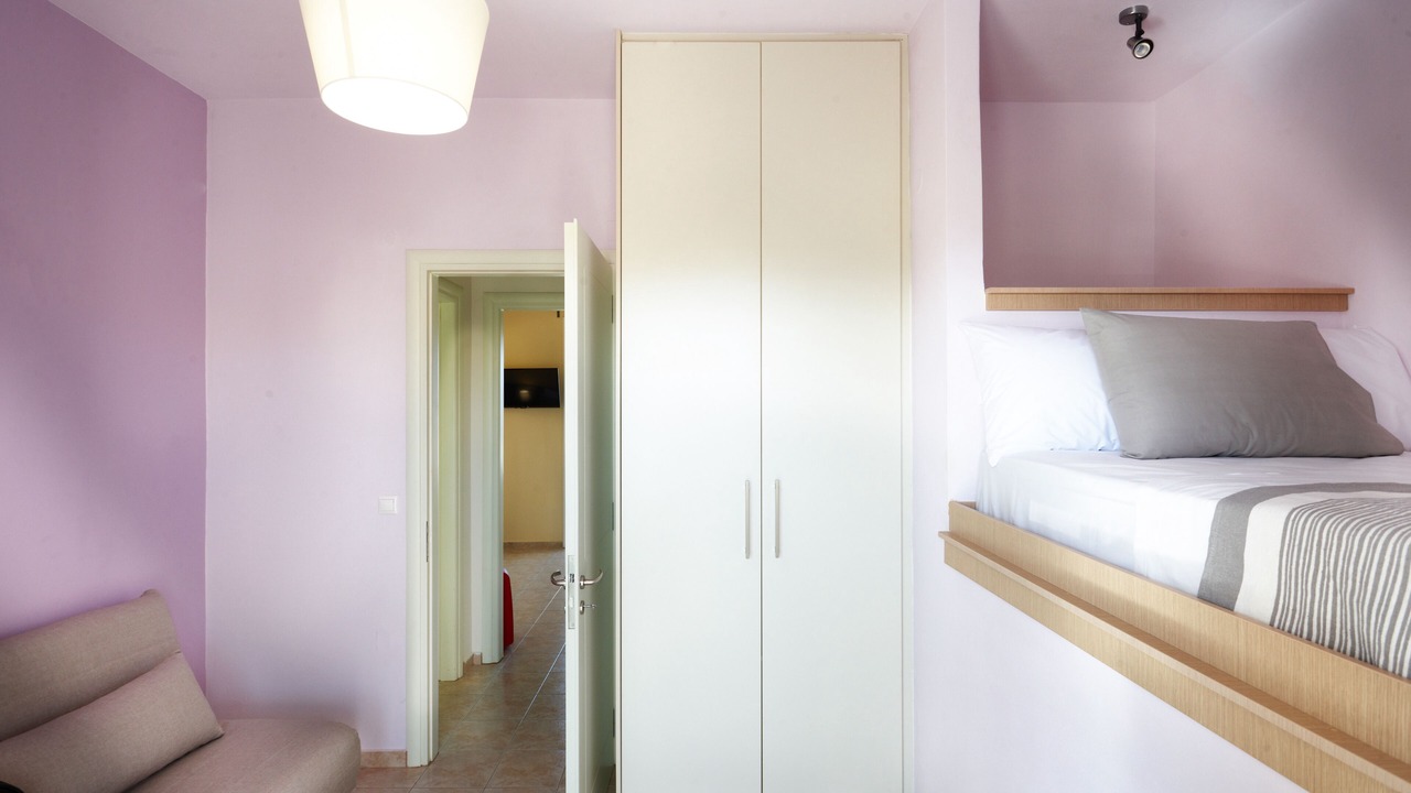 Photo of Bedroom in Kambanion