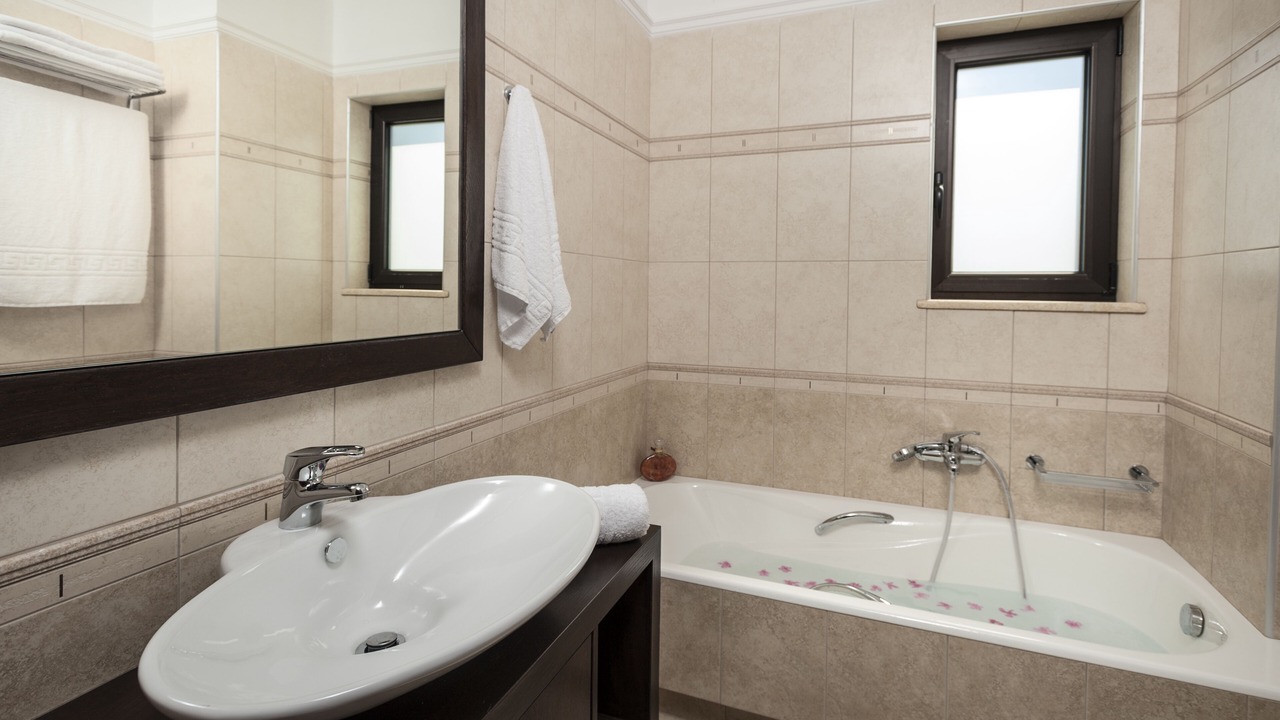 Photo of Bathroom in Marathokefala