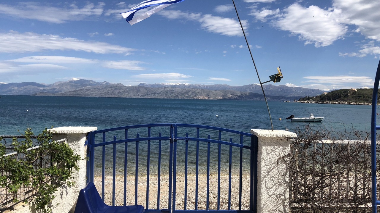 Photo of Outdoor in Petaleia
