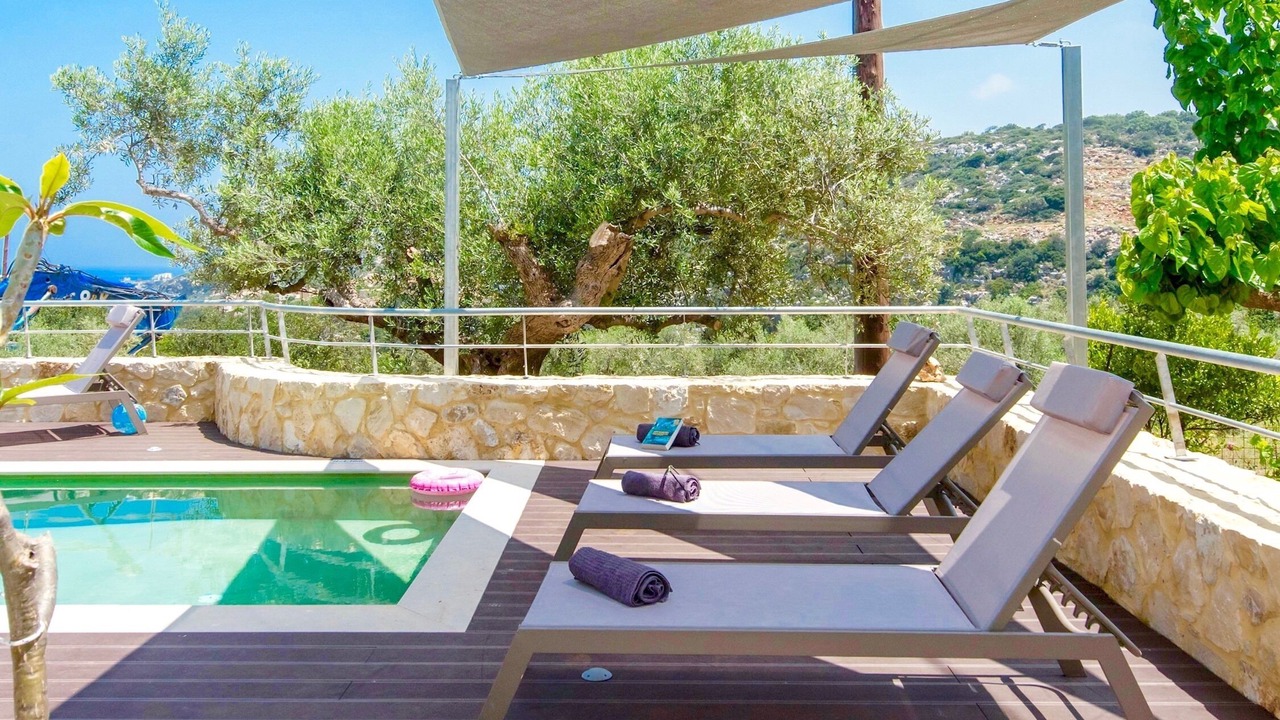Photo of Outdoor in Gerani