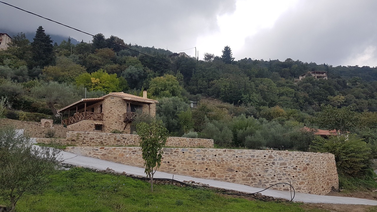 Photo of Outdoor in Pikoulianika
