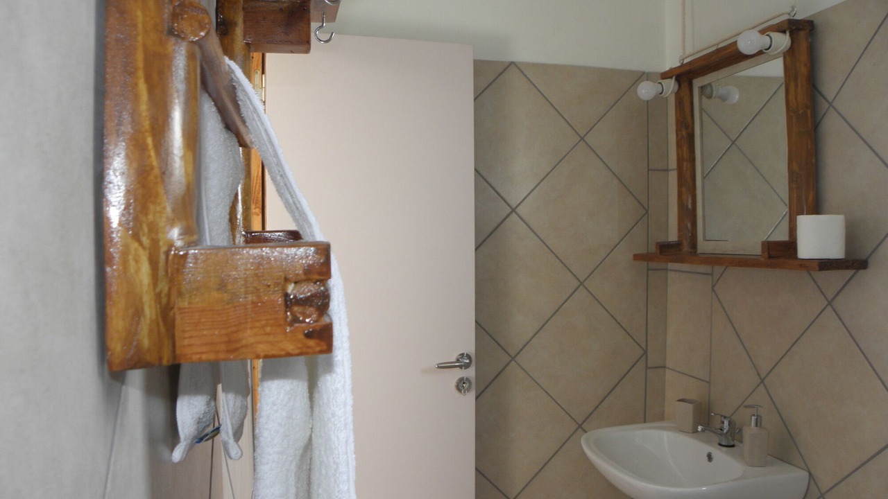 Photo of Bathroom in Spata-Artemida