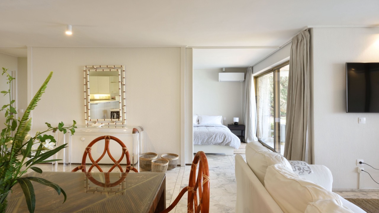 Photo of Livingroom in Vouliagmeni