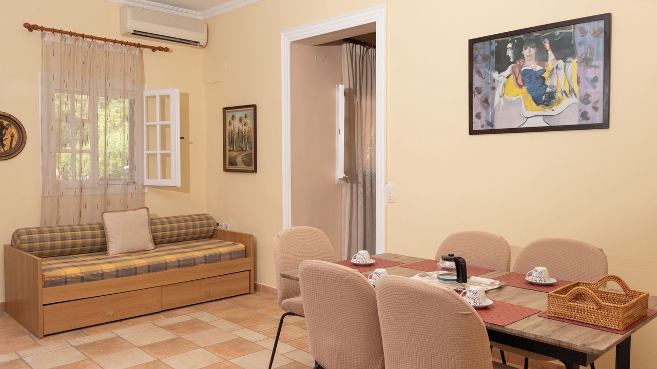Photo of Bedroom in Melikia