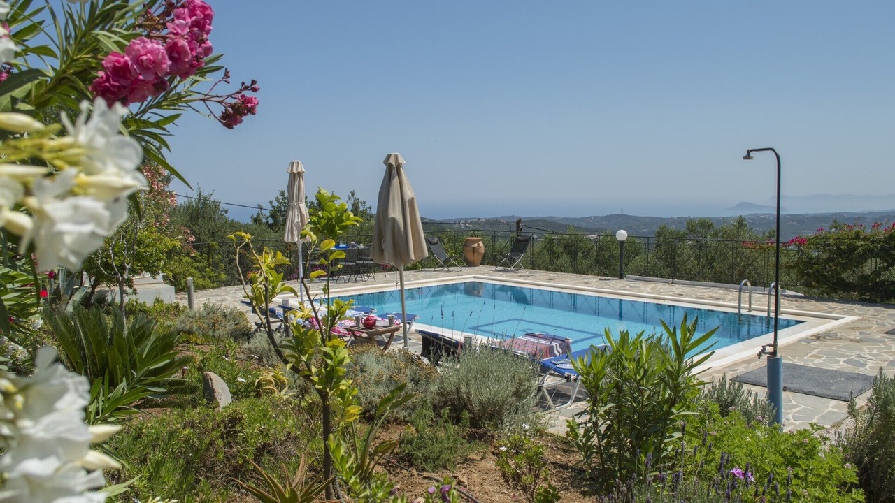 Photo of Outdoor in Vouves