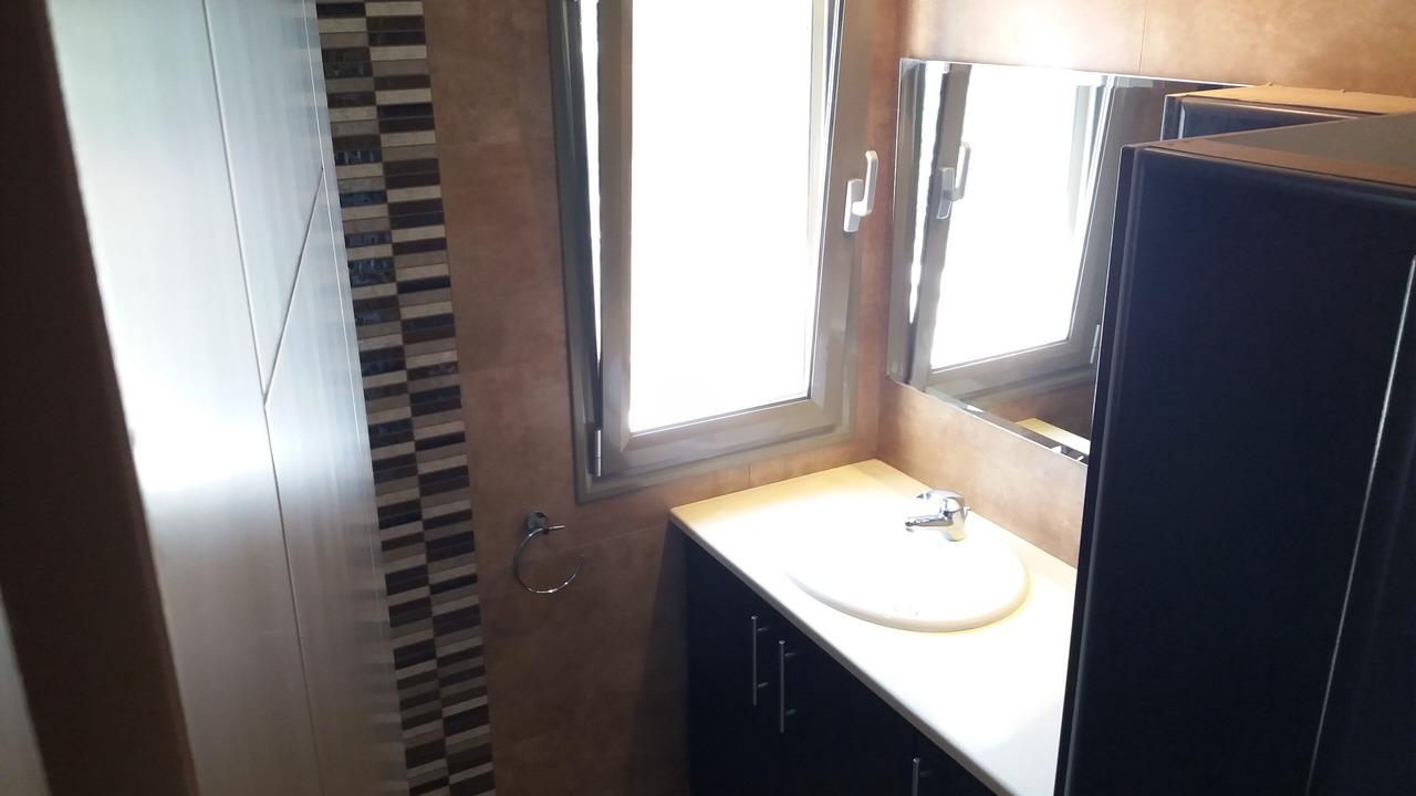 Photo of Bathroom in Mazarakata