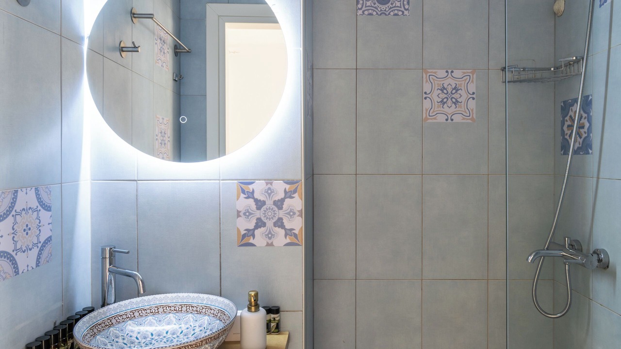 Photo of Bathroom in Milos