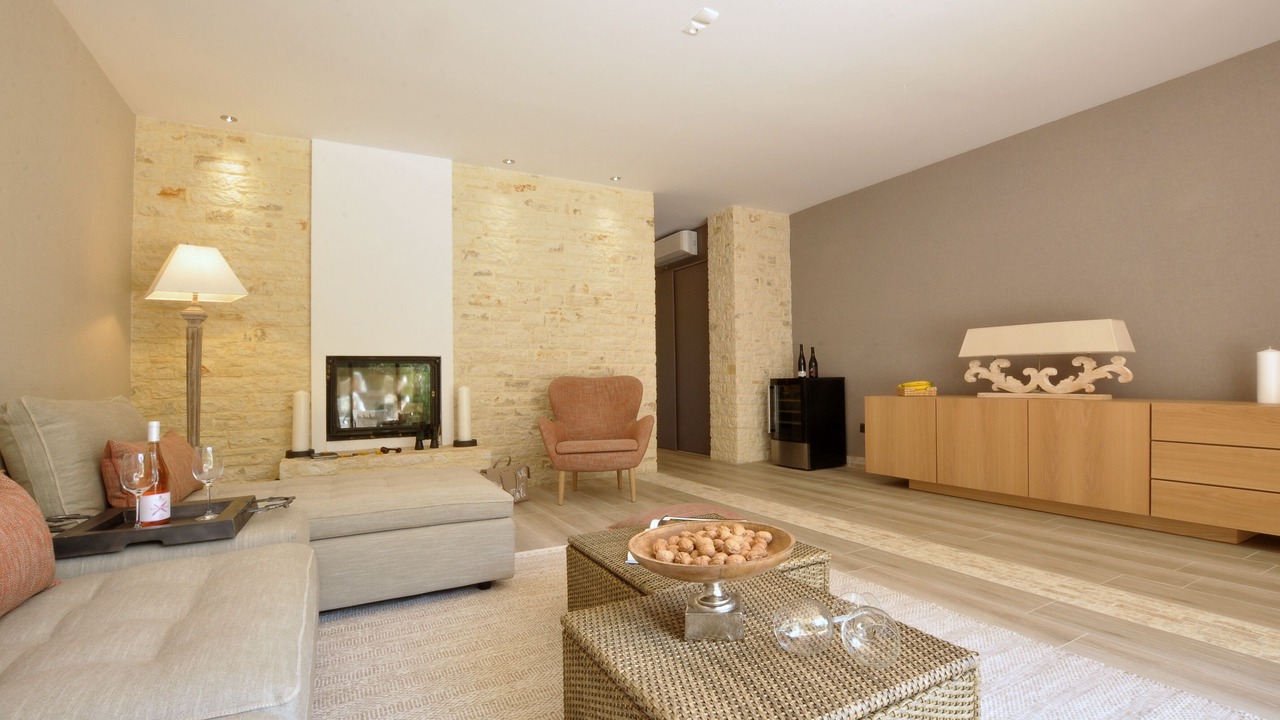Photo of Livingroom in Perama