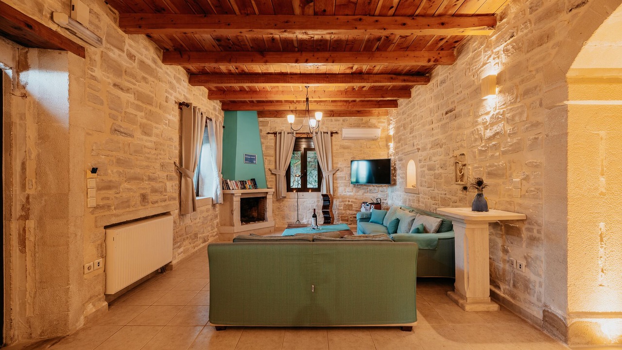 Photo of Livingroom in Atsipópoulon