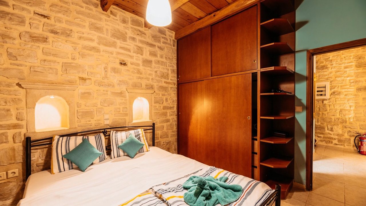 Photo of Bedroom in Atsipópoulon