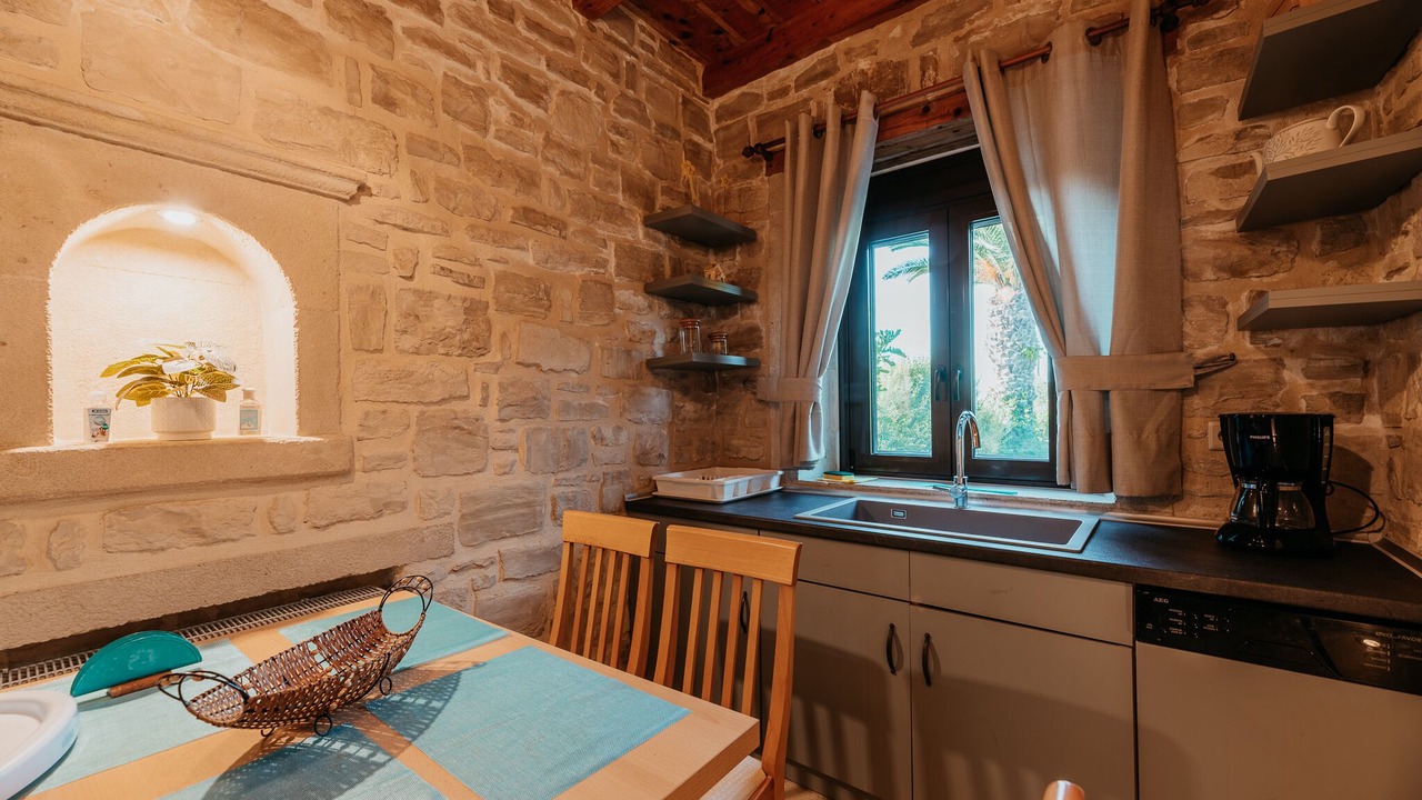 Photo of Kitchen in Atsipópoulon