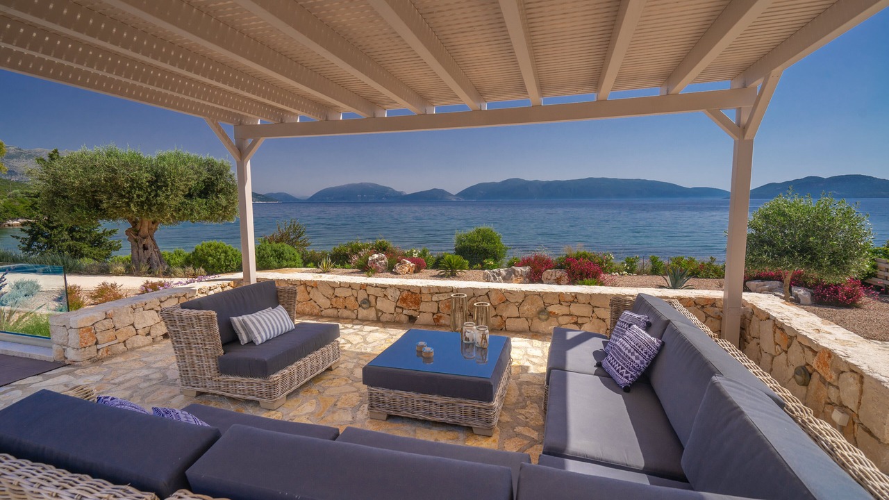 Photo of Patio Balcony in Karavomylos