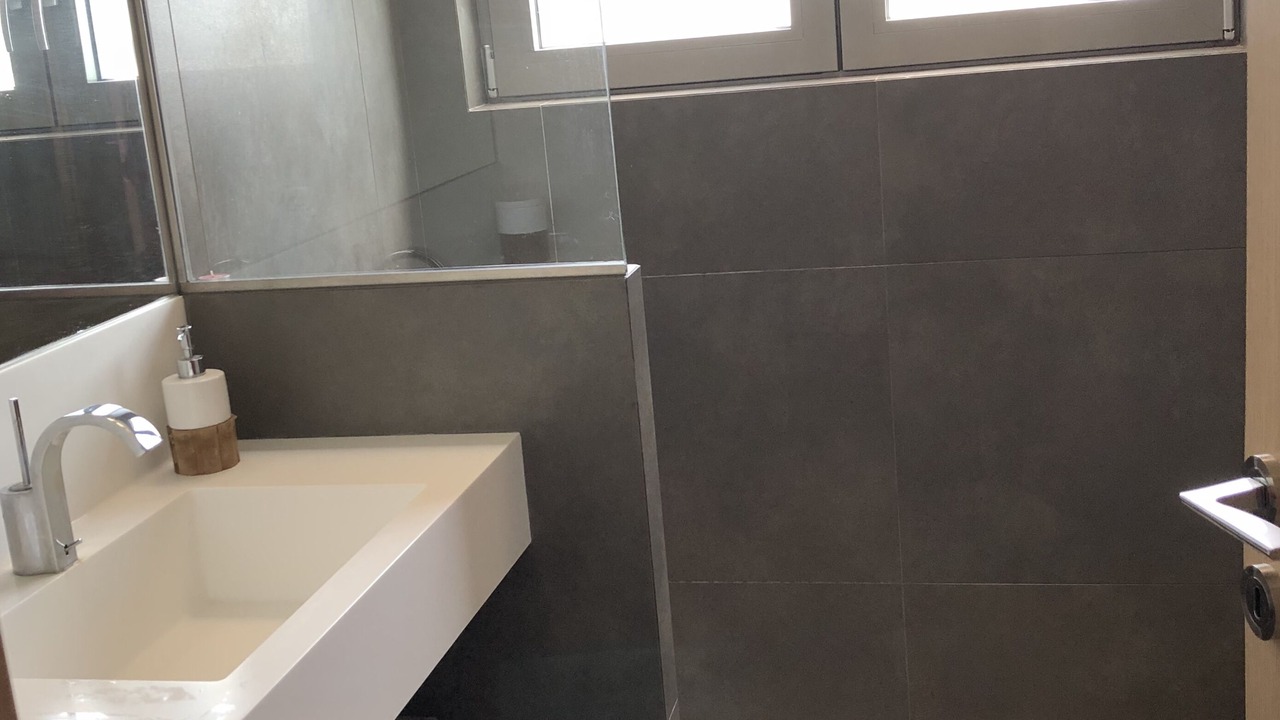 Photo of Bathroom in Saronikos