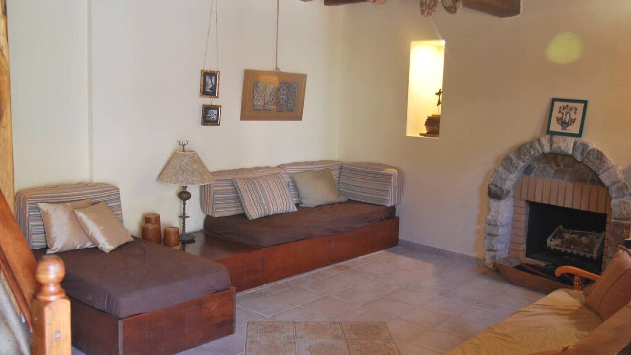 Photo of Livingroom in Samothrace