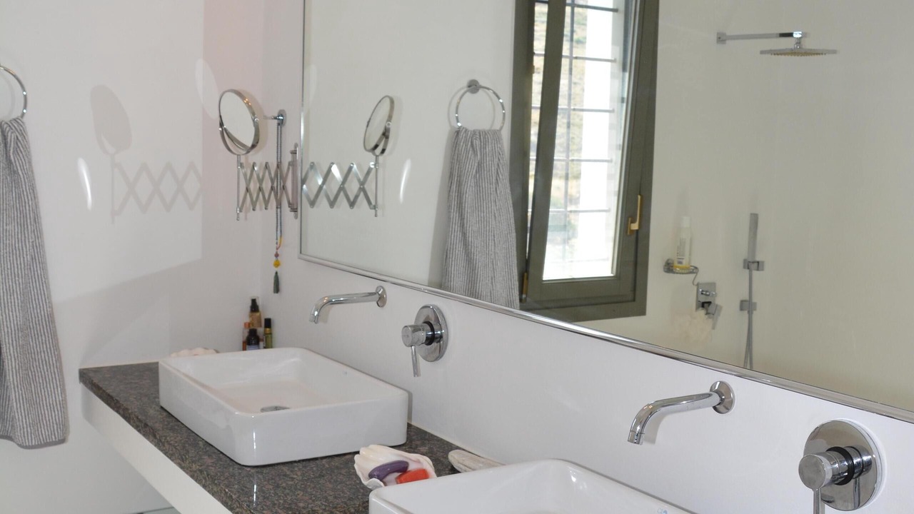 Photo of Bathroom in Karystos