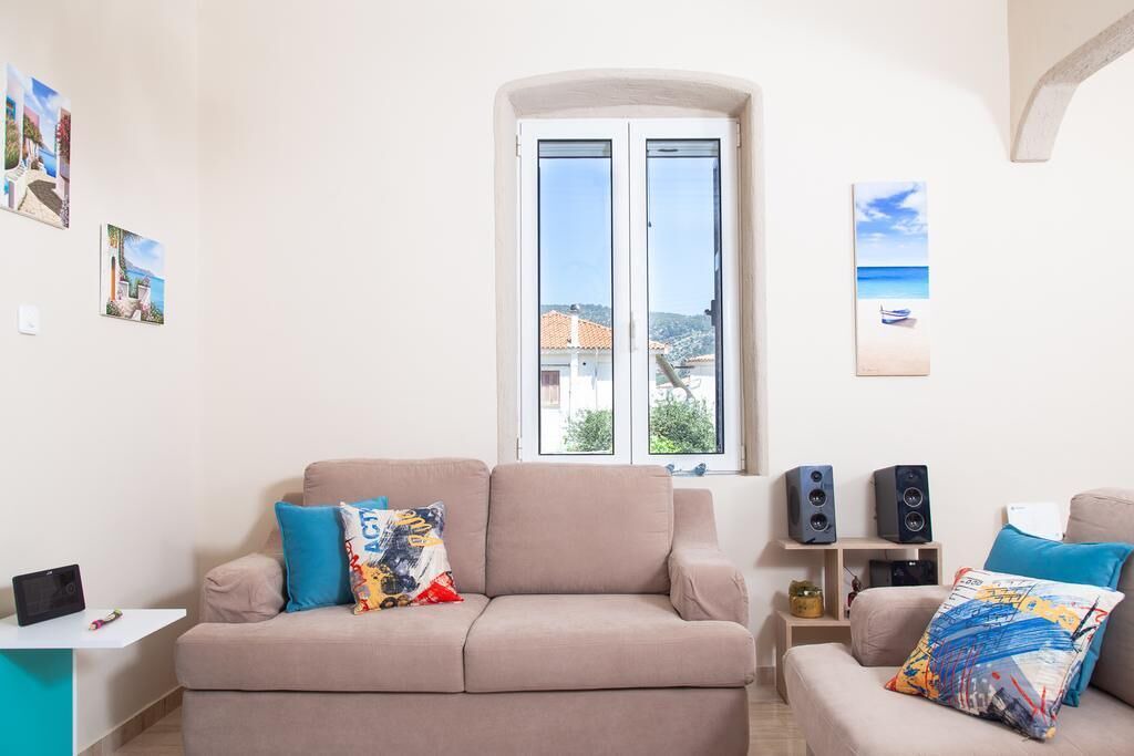Photo of Livingroom in Poros