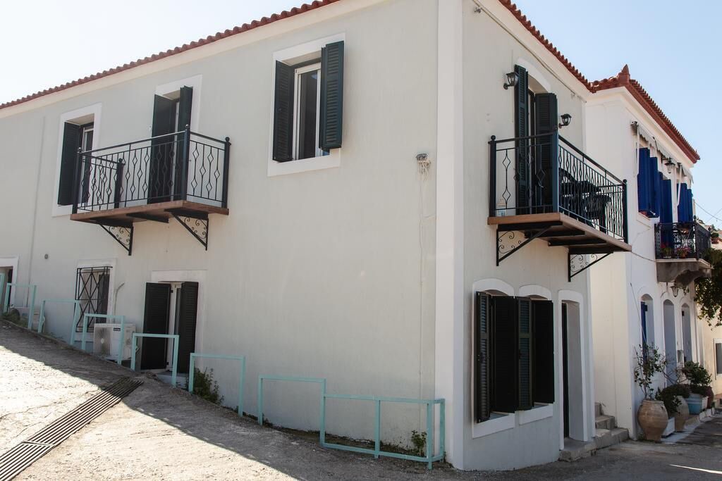 Photo of Outdoor in Poros
