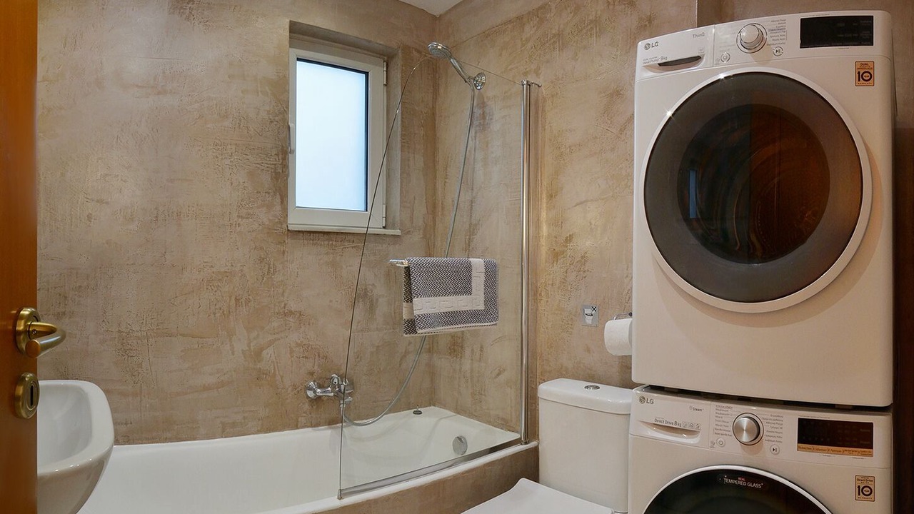 Photo of Bathroom in Makrys Tichos