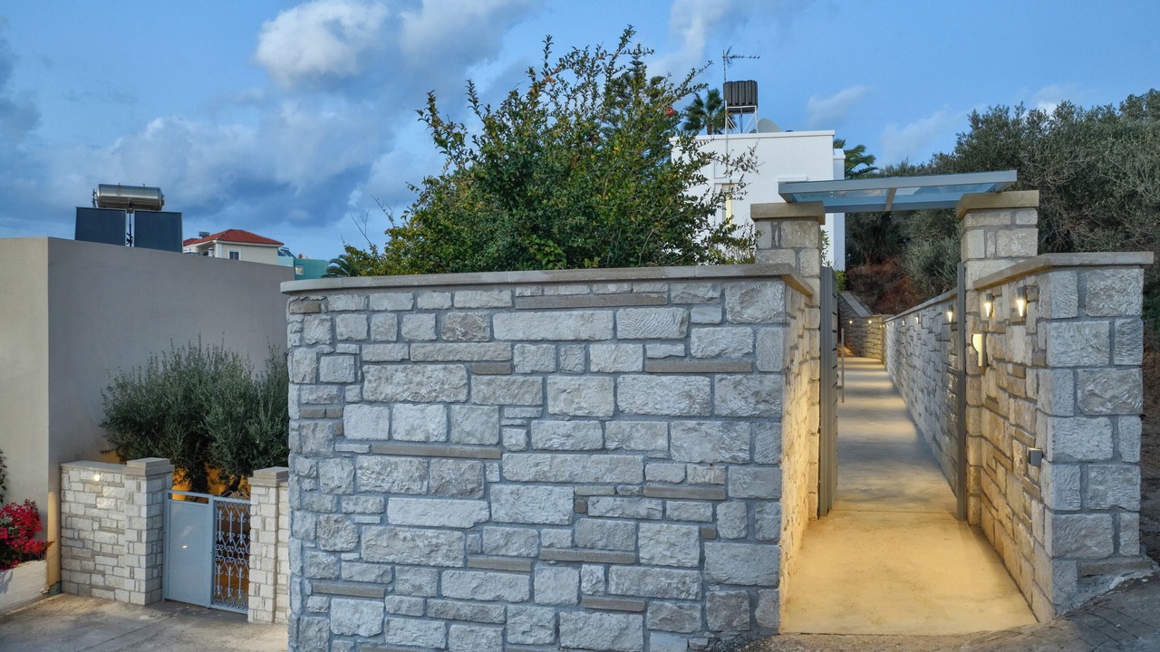 Photo of Outdoor in Makrys Tichos