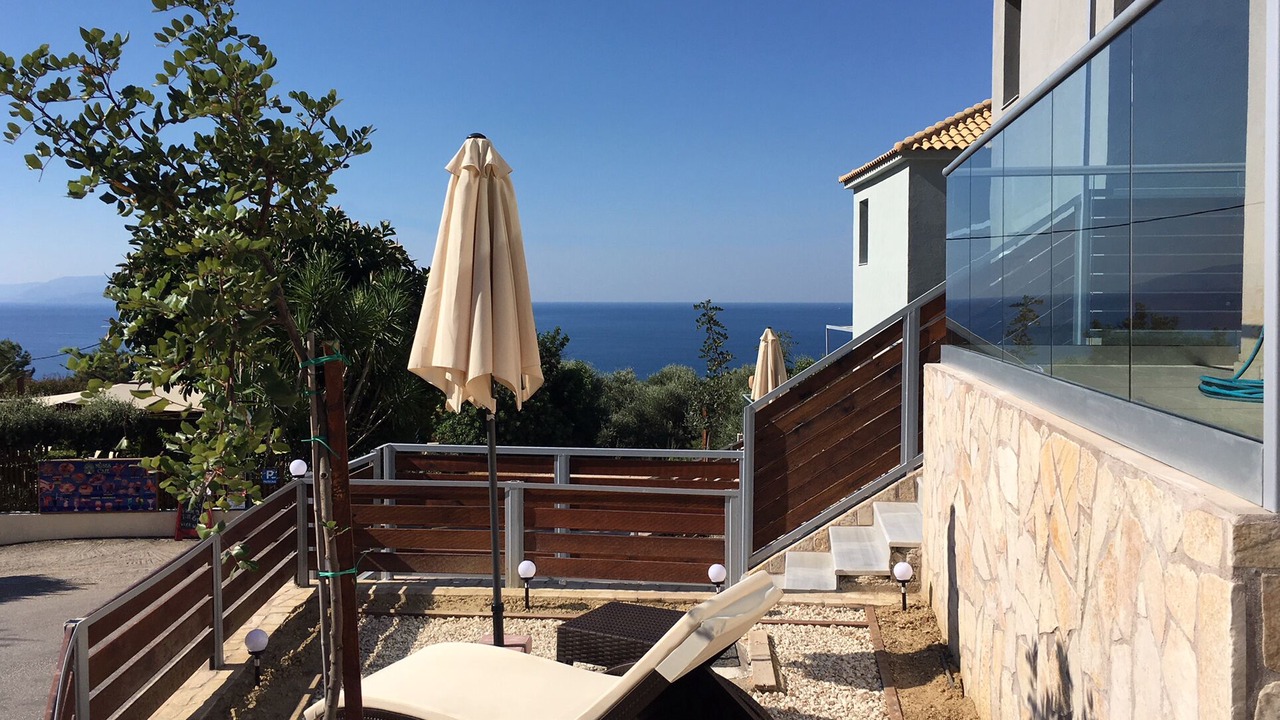 Photo of Patio Balcony in Lourdata