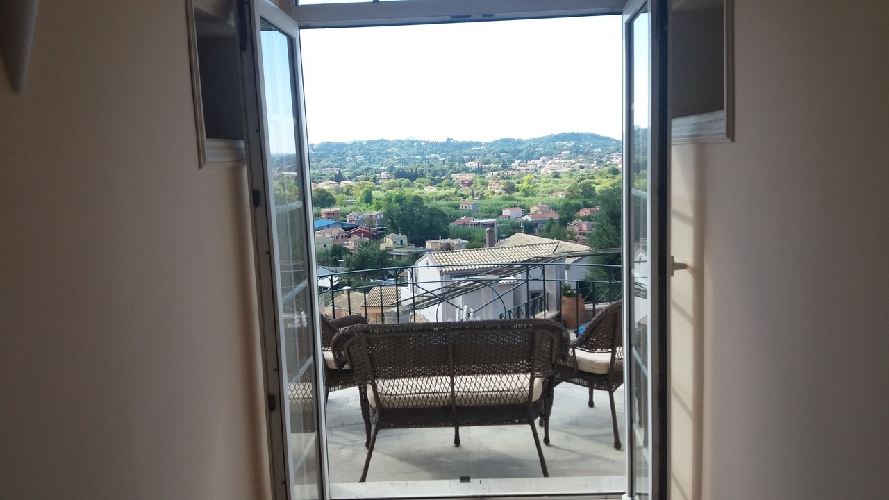 Photo of Patio Balcony in Perama