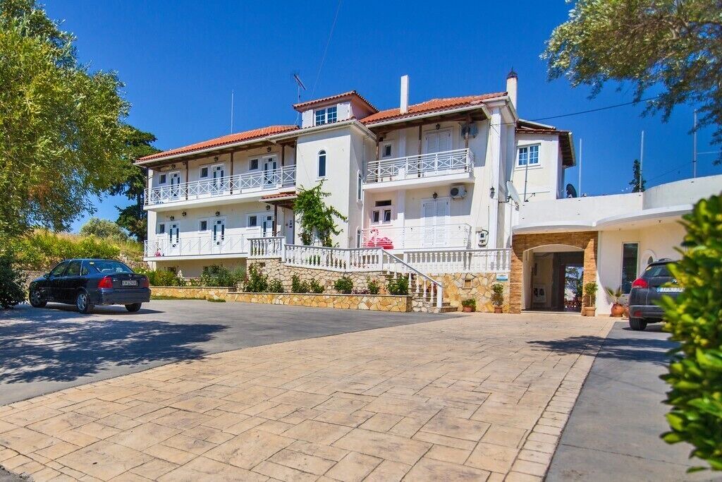 Photo of Outdoor in Limni Keri