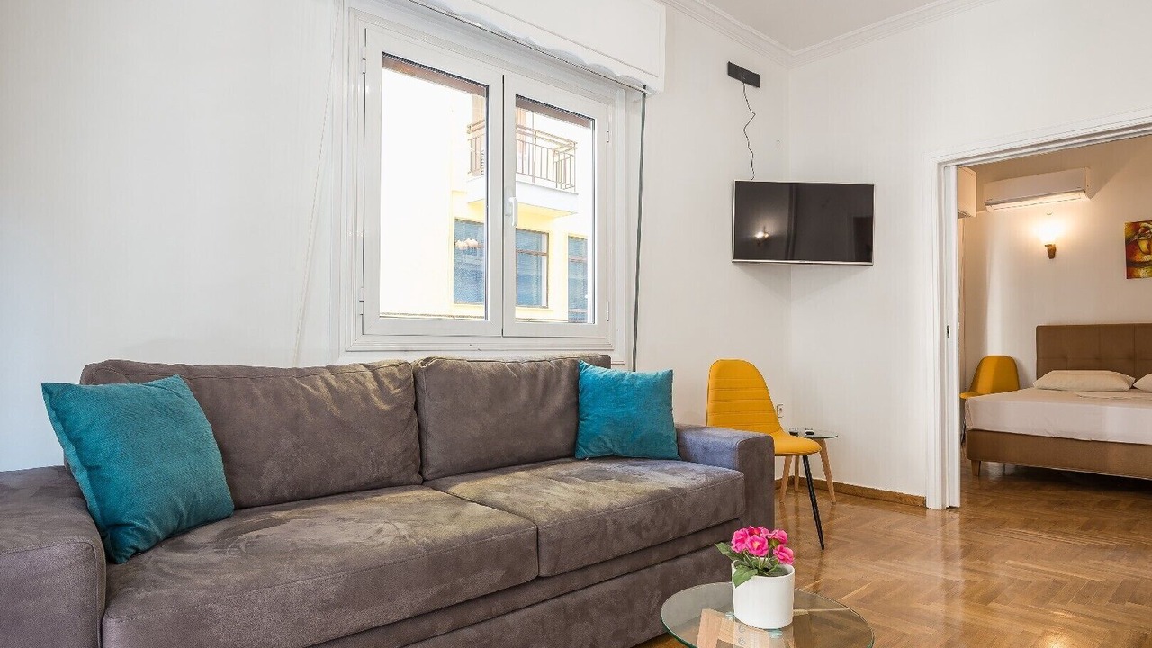 Photo of Livingroom in Platia Viktorias