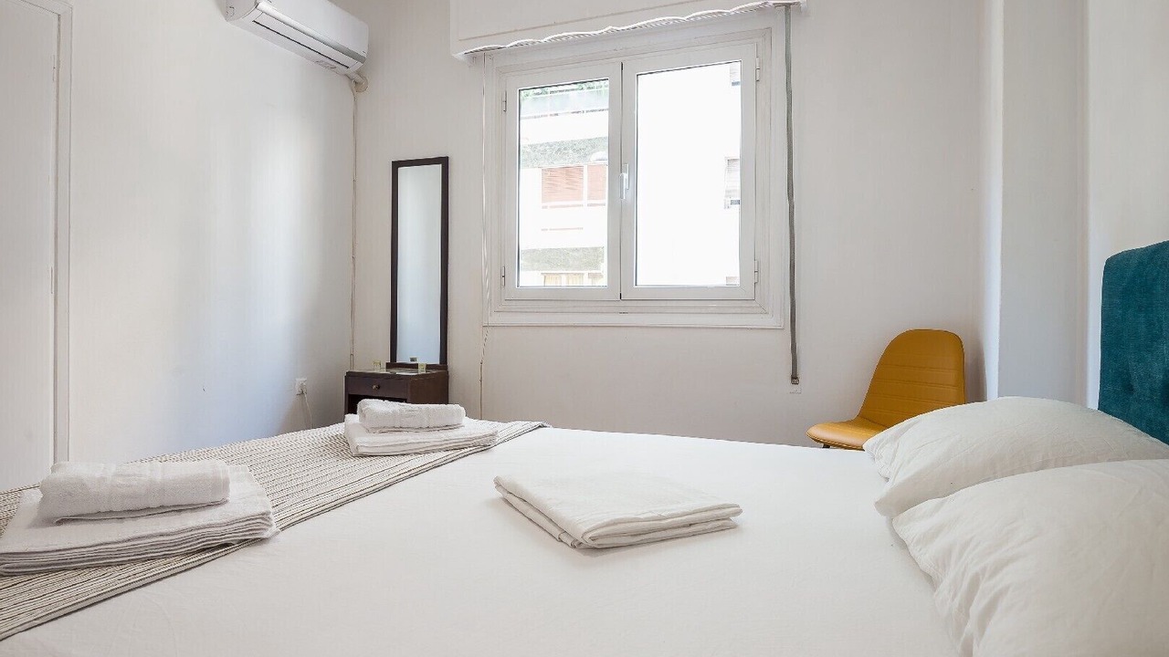 Photo of Bedroom in Platia Viktorias