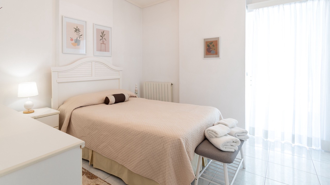 Photo of Bedroom in Diasella