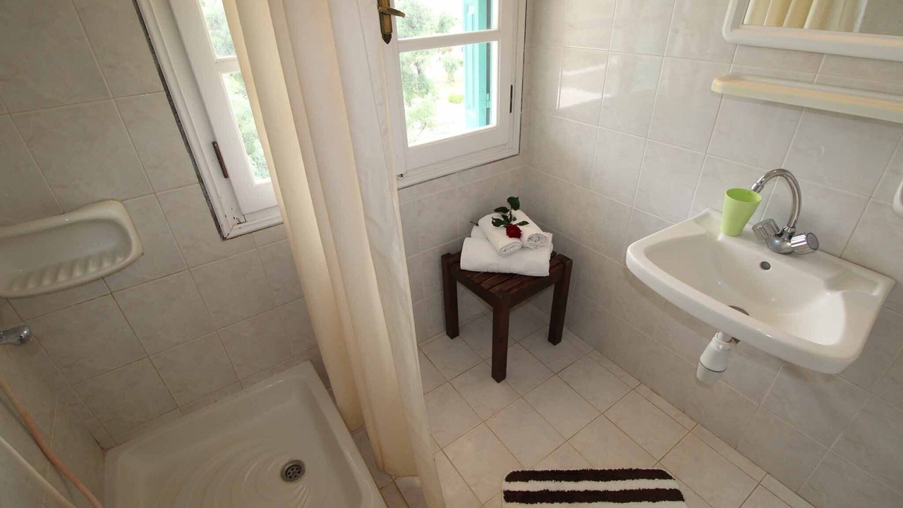Photo of Bathroom in Agios Spyridon Corfu