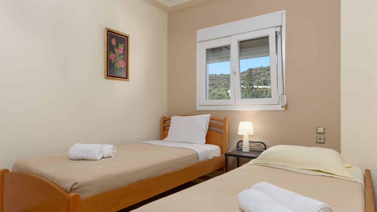 Photo of Bedroom in Kaloi Limenes