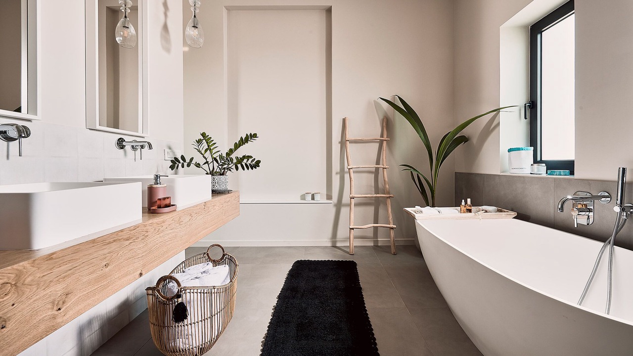 Photo of Bathroom in Akrotiri
