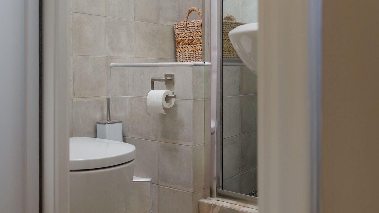 Photo of Bathroom in Paralia