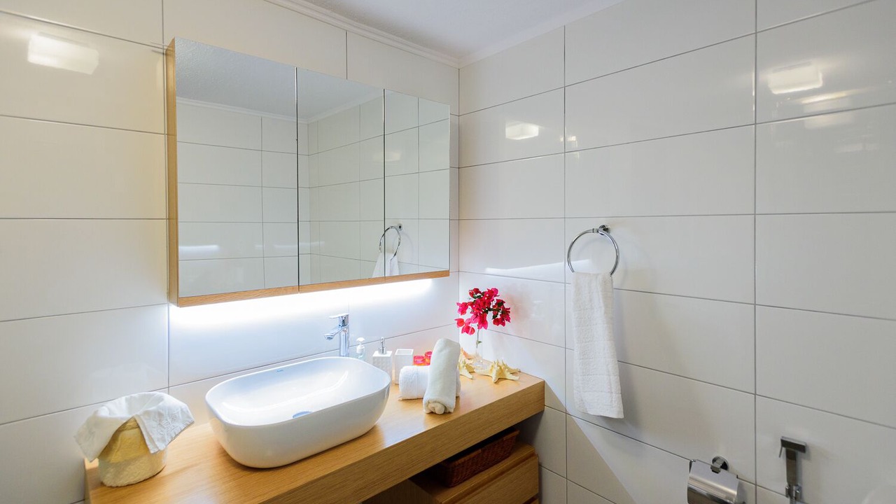 Photo of Bathroom in Elea