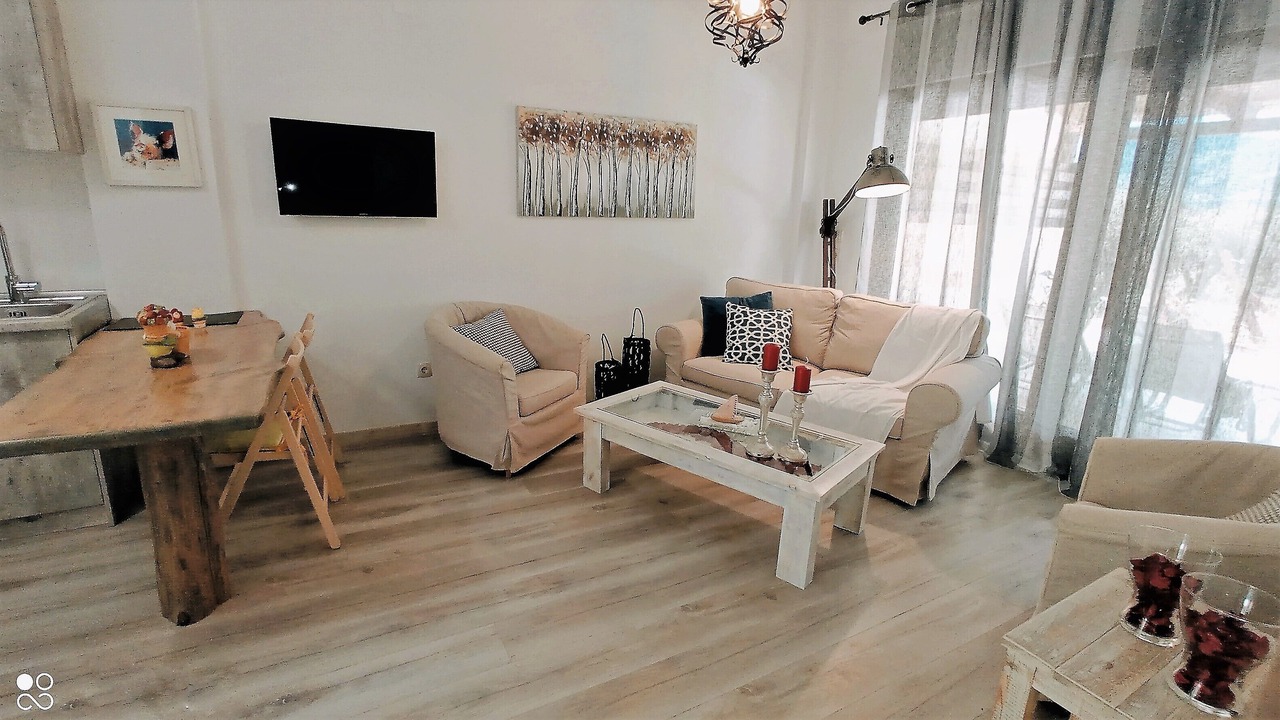 Photo of Livingroom in Lefkogeia