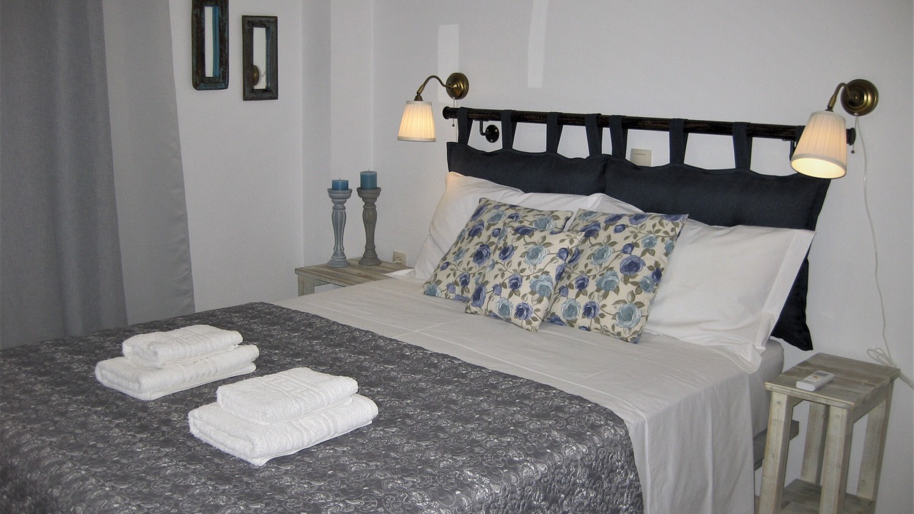 Photo of Bedroom in Lefkogeia