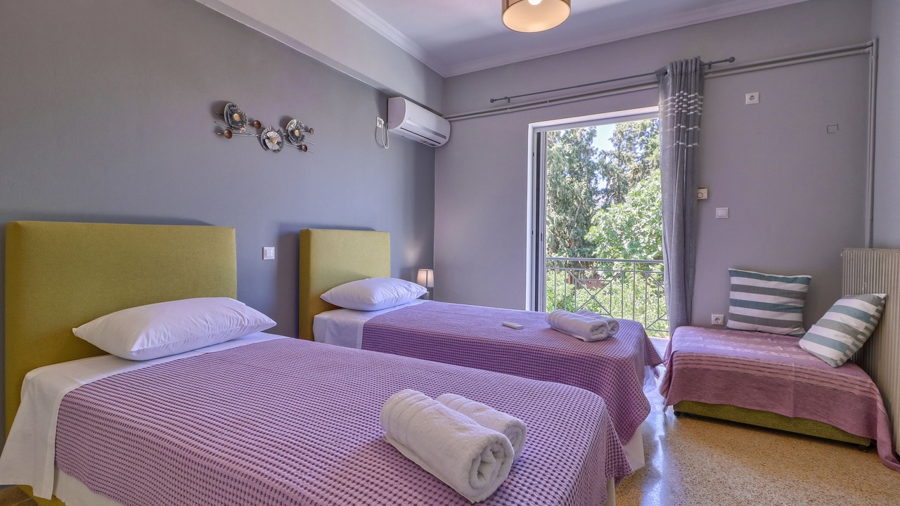 Photo of Bedroom in Markopoulo Mesogaias
