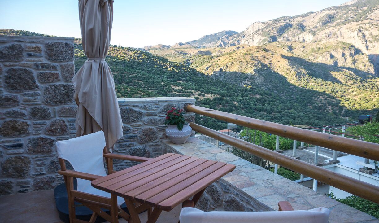 Photo of Outdoor in Moni